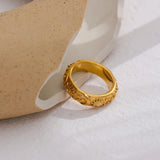 Anillo Vintage con Sol, Luna y Estrella